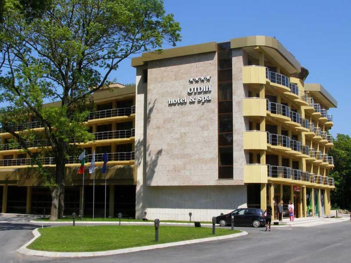 Hotel Otdih Kavarna Exteriör bild