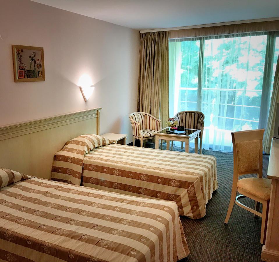 Hotel Otdih Kavarna Exteriör bild